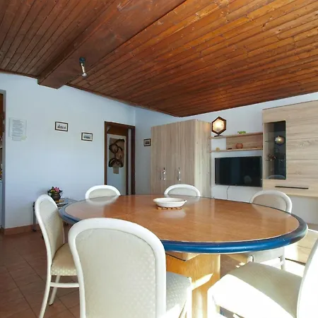 Apartment Fuer 4 Personen Ca 64 Qm In Premantura, Istrien Istrische Riviera